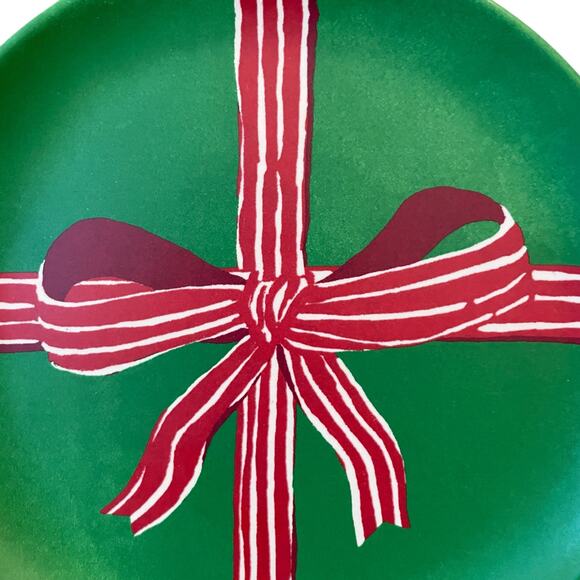 Target Threshold Red Bow Melamine Salad Plates 7in Set of 4 Holiday Green NEW - Picture 3 of 15